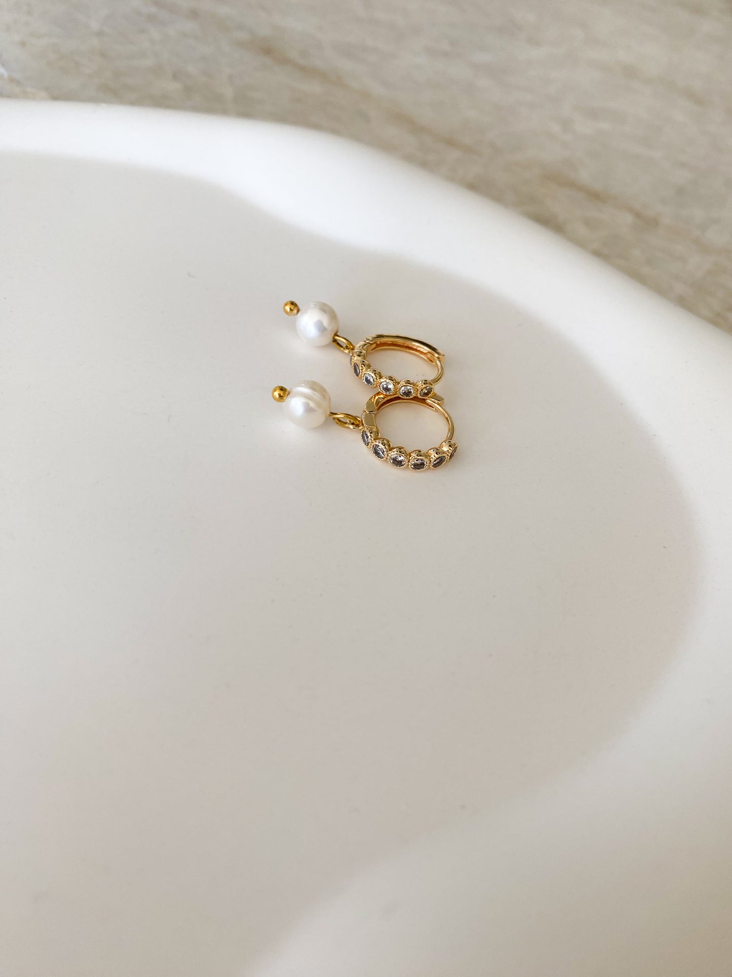 NINA Ohrringe mit Zirkonias