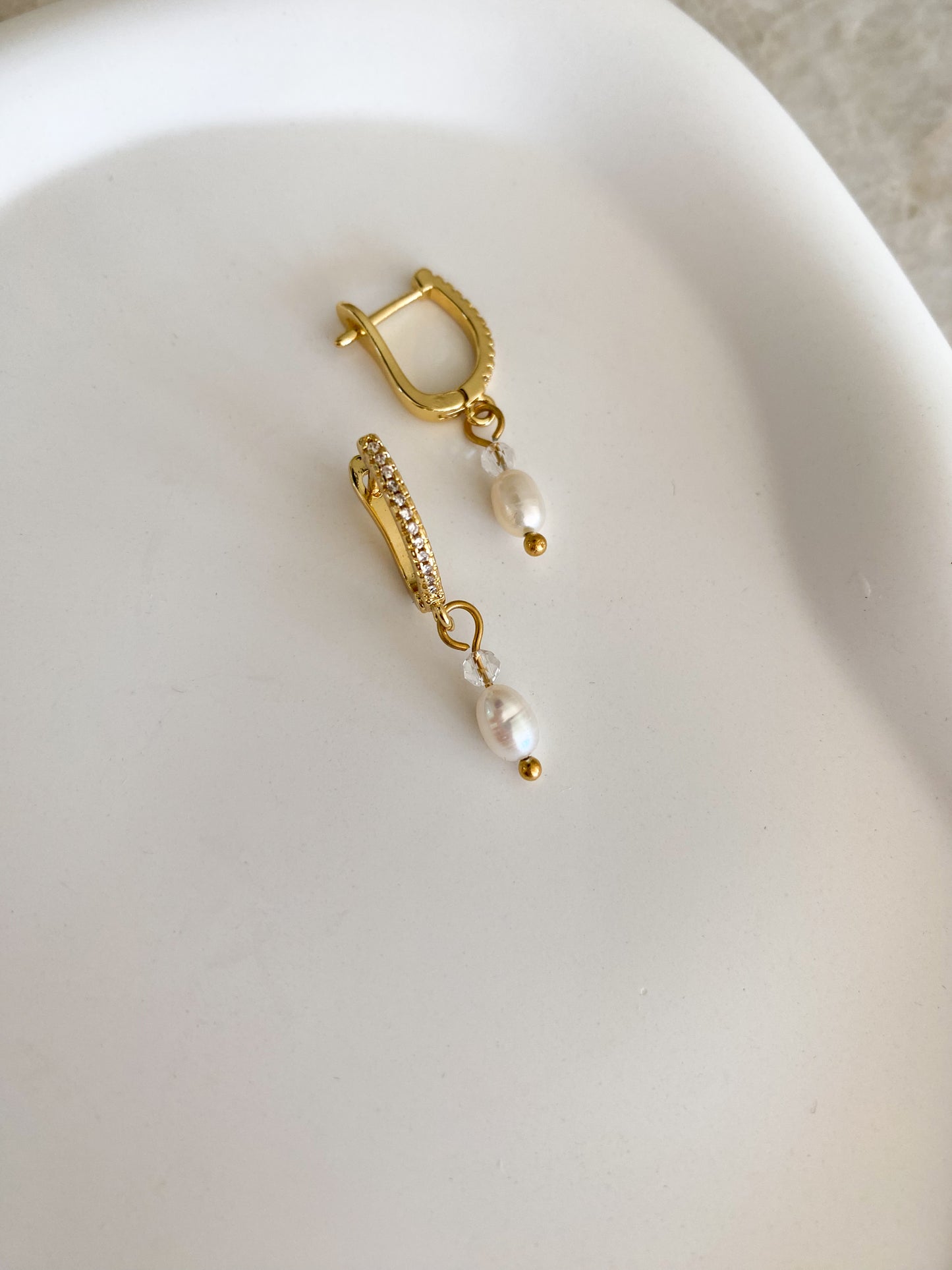 DAISY Ohrringe mit Zirkonia